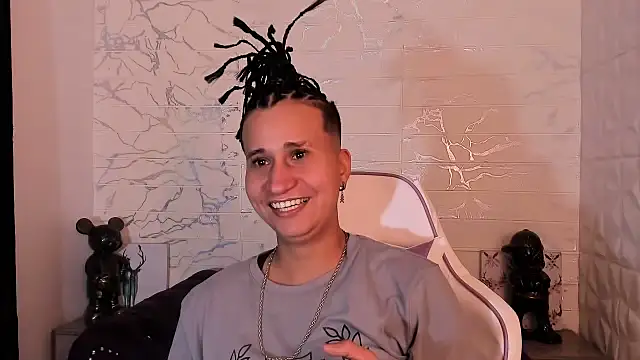 Im Milan Rs online show from February 23, 3:13 am