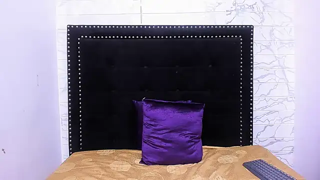 Im Milan Rs online show from February 26, 9:53 am