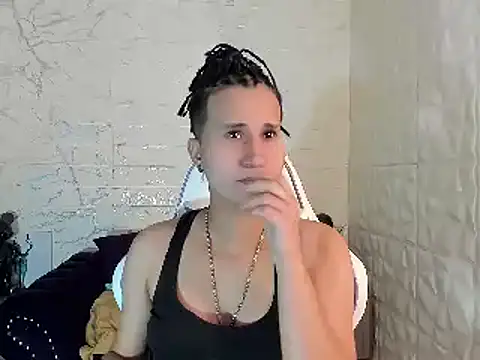 Im Milan Rs online show from February 28, 3:48 am