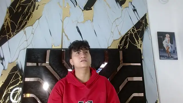 Im Milan Rs online show from September 16, 2:23 am