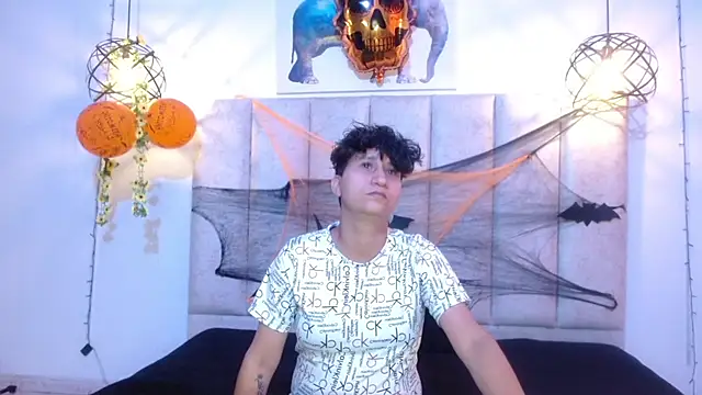 Im Milan Rs online show from October 31, 7:59 pm