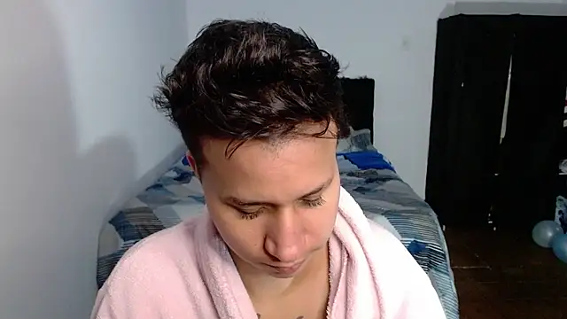 Snapshot of Im_Milan_Rs chatting on March 20, 3:00 am Im Milan Rs online show from March 20, 3:00 am