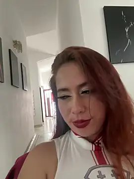 Snapshot of HannaSmiith chatting on February 17, 2:48 pm HannaSmiith online show from February 17, 2:48 pm