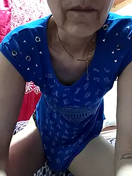 Snapshot of NanitaFun chatting on February 27, 12:10 am NanitaFun online show from February 27, 12:10 am