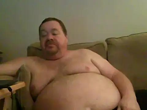 Snapshot of hitman_35 chatting on December 2, 4:20 am hitman 35 online show from December 2, 4:20 am