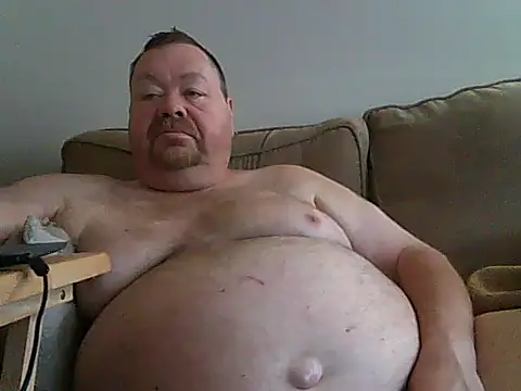 Snapshot of hitman_35 chatting on October 25, 4:46 pm hitman 35 online show from October 25, 4:46 pm