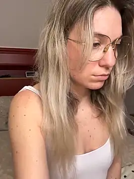 carlaaa online show from March 27, 9:14 pm