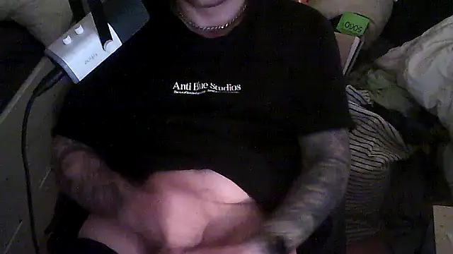 Snapshot of gezelligesiebren chatting on March 28, 6:35 am gezelligesiebren online show from March 28, 6:35 am