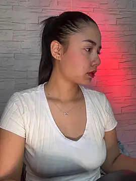Snapshot of _Luana chatting on July 26, 12:41 am Luana online show from July 26, 12:41 am