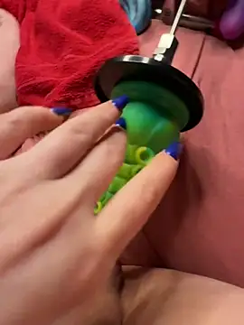 luisa1 online show from March 11, 8:20 pm