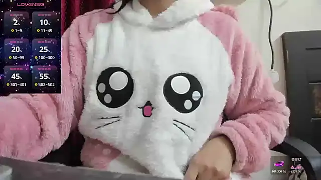 Snapshot of Reika_01 chatting on December 3, 7:45 pm Reika 01 online show from December 3, 7:45 pm