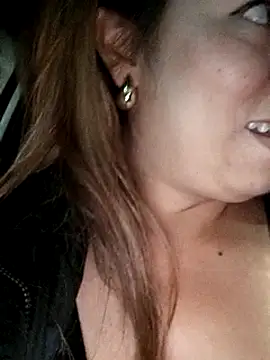 Snapshot of Katalina_S3xy chatting on February 14, 1:45 am Katalina S3xy online show from February 14, 1:45 am