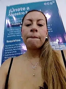 Katalina S3xy online show from January 12, 1:27 pm