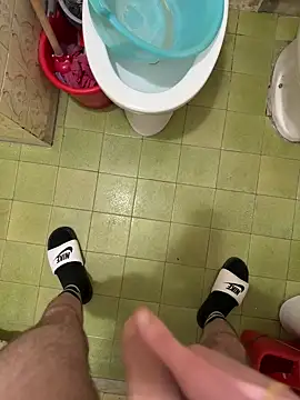 Snapshot of Miky_21 chatting on September 10, 4:12 am Miky 21 online show from September 10, 4:12 am