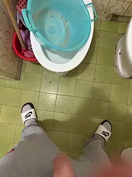 Snapshot of Miky_21 chatting on September 29, 12:16 am Miky 21 online show from September 29, 12:16 am