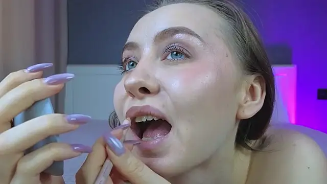 Your Auggie online show from November 29, 9:01 am