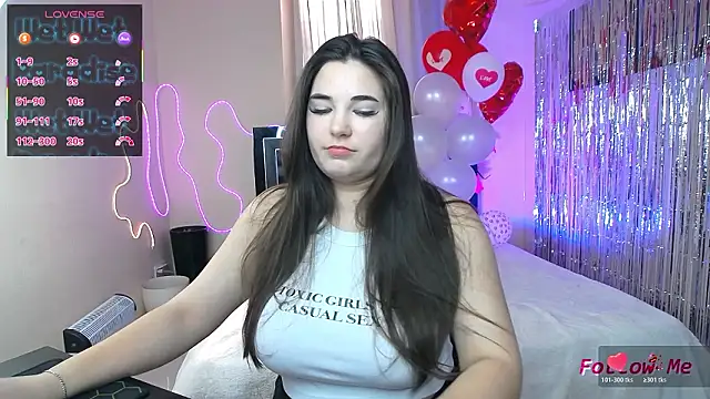 Lillianhot68 online show from February 28, 10:38 am