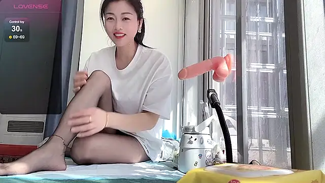 QianF-666 online show from February 10, 5:03 am