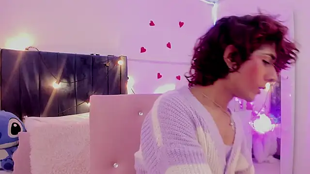 CamiloDoumit online show from February 23, 11:14 pm