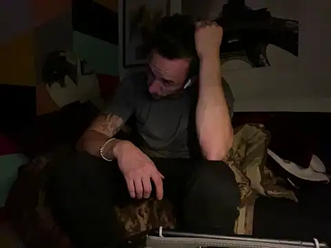 Gman143187 online show from October 23, 7:40 am