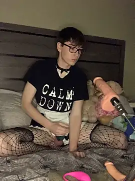 Snapshot of YourFavTwinkie chatting on January 20, 7:15 am YourFavTwinkie online show from January 20, 7:15 am