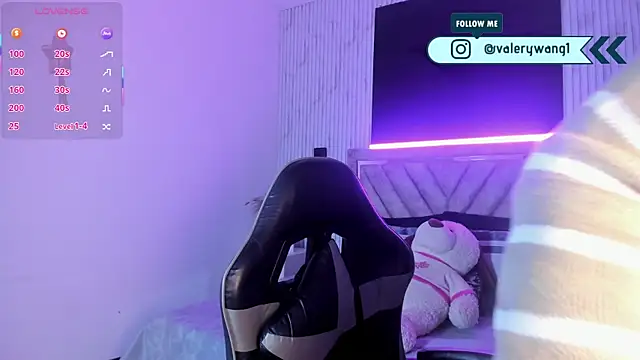 Valery wang online show from February 24, 11:52 am