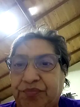 florecita69 online show from March 13, 4:16 am