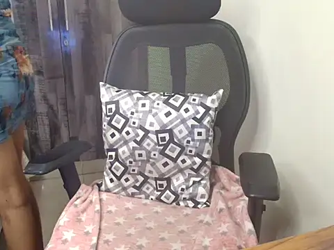 CUTE princess 143 online show from September 25, 12:09 pm