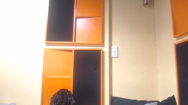 AssSeductress43 online show from March 16, 3:58 am