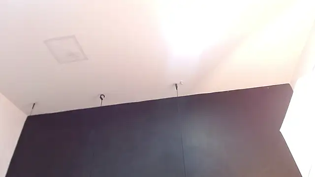 Snapshot of brendamaz chatting on February 4, 6:17 pm brendamaz online show from February 4, 6:17 pm