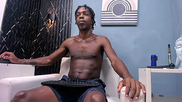 Snapshot of LarryCollin chatting on January 22, 6:42 am LarryCollin online show from January 22, 6:42 am