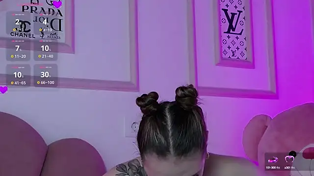 Abby  White online show from September 12, 3:45 pm