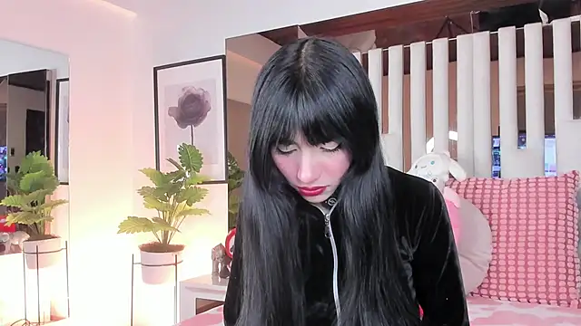 Snapshot of Kitty_Eliffe chatting on December 14, 8:57 pm Kitty Eliffe online show from December 14, 8:57 pm