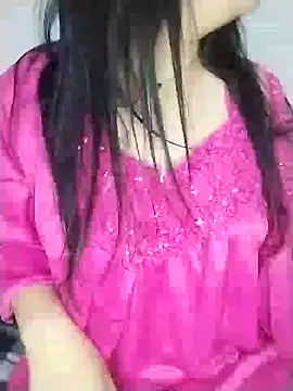 Snapshot of Tota_Khan chatting on December 5, 12:08 am Tota Khan online show from December 5, 12:08 am