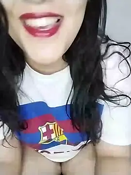 Snapshot of Tota_Khan chatting on November 25, 12:21 am Tota Khan online show from November 25, 12:21 am