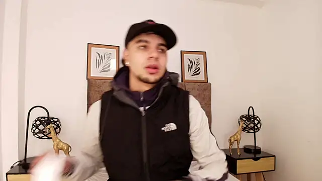 Amadeo Wild online show from January 31, 3:22 pm