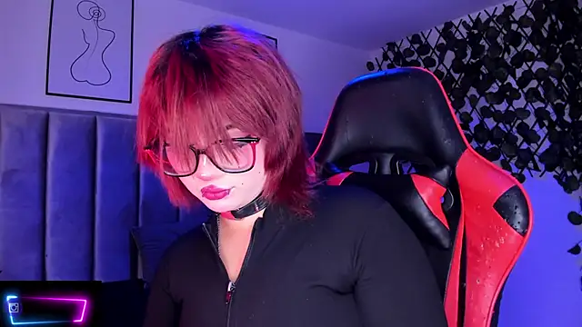 Kitty Gang online show from October 14, 2:56 am