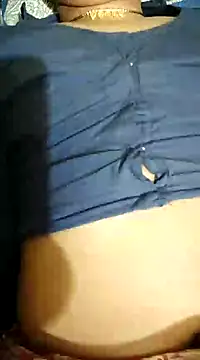 Snapshot of indiancouple09 chatting on December 4, 11:46 pm indiancouple09 online show from December 4, 11:46 pm