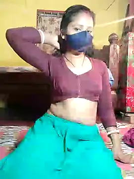 Snapshot of indiancouple09 chatting on February 4, 5:12 pm indiancouple09 online show from February 4, 5:12 pm