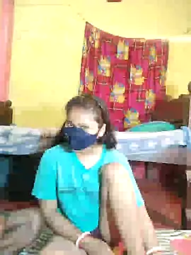 Snapshot of indiancouple09 chatting on February 4, 11:38 pm indiancouple09 online show from February 4, 11:38 pm