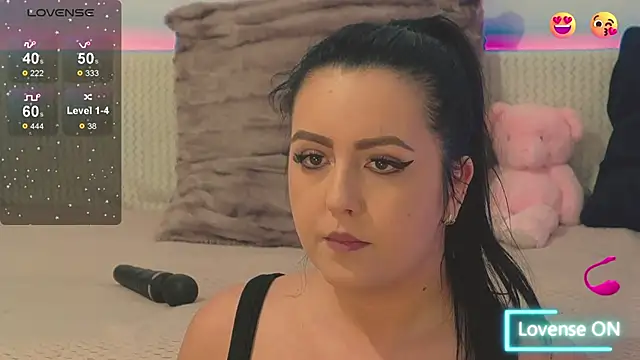 Ariel  Blossom online show from January 28, 2:21 pm