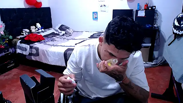 freddy romas online show from May 15, 11:12 pm