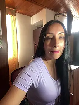 Snapshot of yaralyminjo2 chatting on January 30, 9:47 pm yaralyminjo2 online show from January 30, 9:47 pm