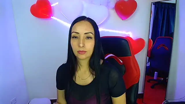 Snapshot of yaralyminjo2 chatting on February 19, 1:17 pm yaralyminjo2 online show from February 19, 1:17 pm