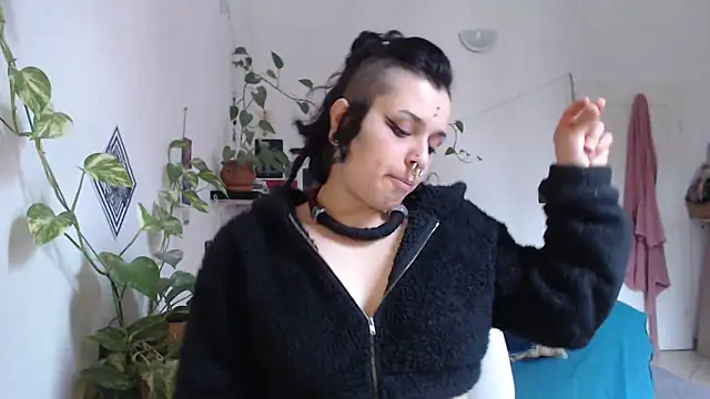 Snapshot of kinkyspirali chatting on March 4, 12:55 pm kinkyspirali online show from March 4, 12:55 pm