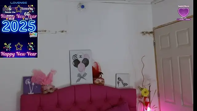 Snapshot of AlexaFontana chatting on January 23, 10:22 am AlexaFontana online show from January 23, 10:22 am