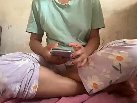 Pie066  online show from September 24, 1:53 am