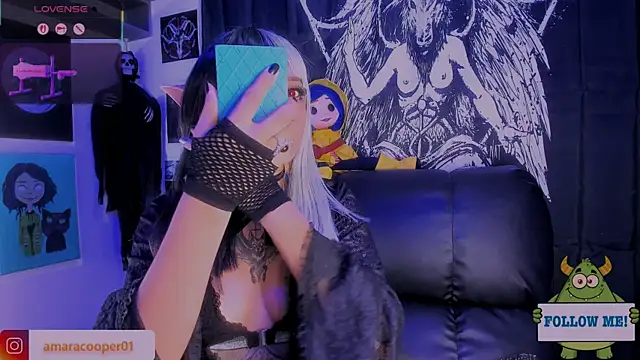 amaracooper  online show from March 1, 8:42 pm