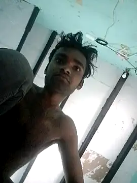 Snapshot of surajpuja813 chatting on February 16, 10:21 am surajpuja813 online show from February 16, 10:21 am