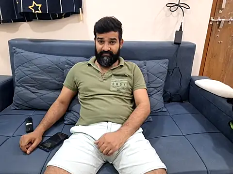 Snapshot of Fun_Guuy chatting on September 28, 7:08 pm Fun Guuy online show from September 28, 7:08 pm